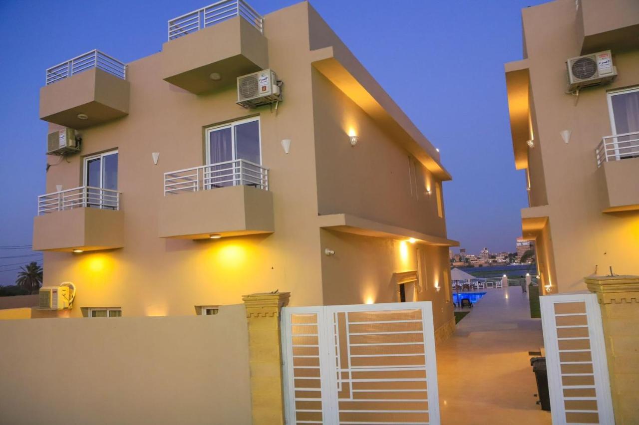 Royal Nile Villa - Pool View Apartment 1 Luxor Bagian luar foto