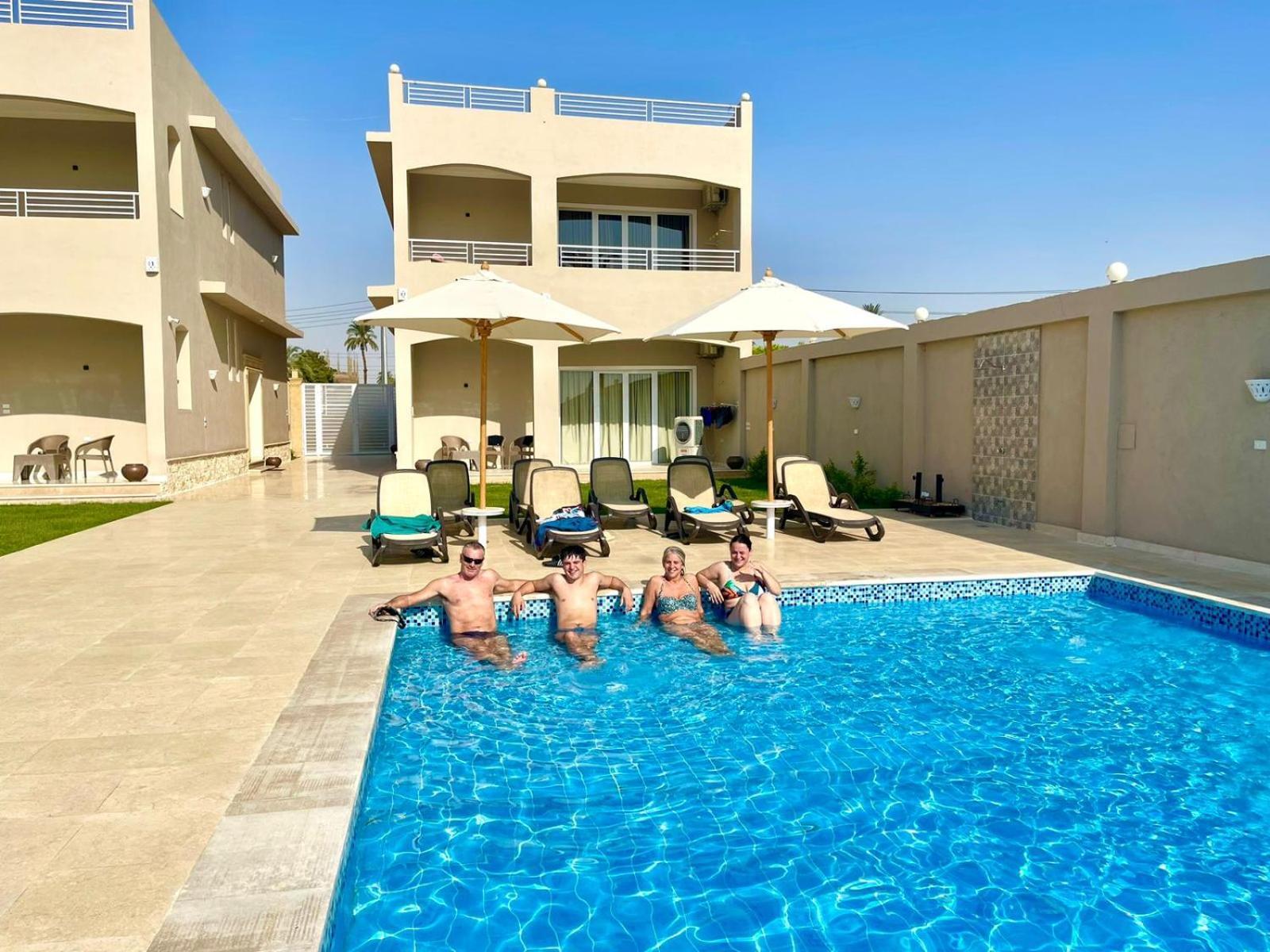 Royal Nile Villa - Pool View Apartment 1 Luxor Bagian luar foto